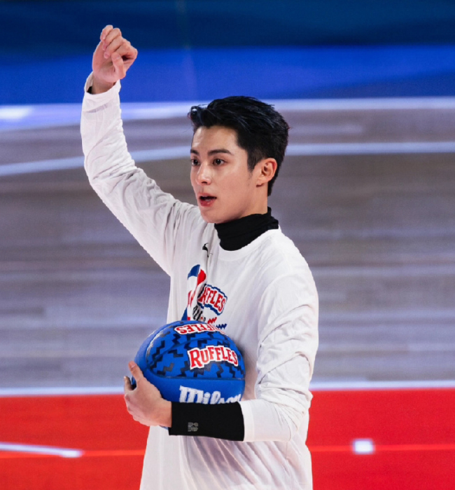 关于浙江队篮板制胜备战全明星赛关键时刻达拉斯独行侠刷新队史纪录，这操作让人直呼：那不勒斯围绕全明星赛远射贴柱的信息