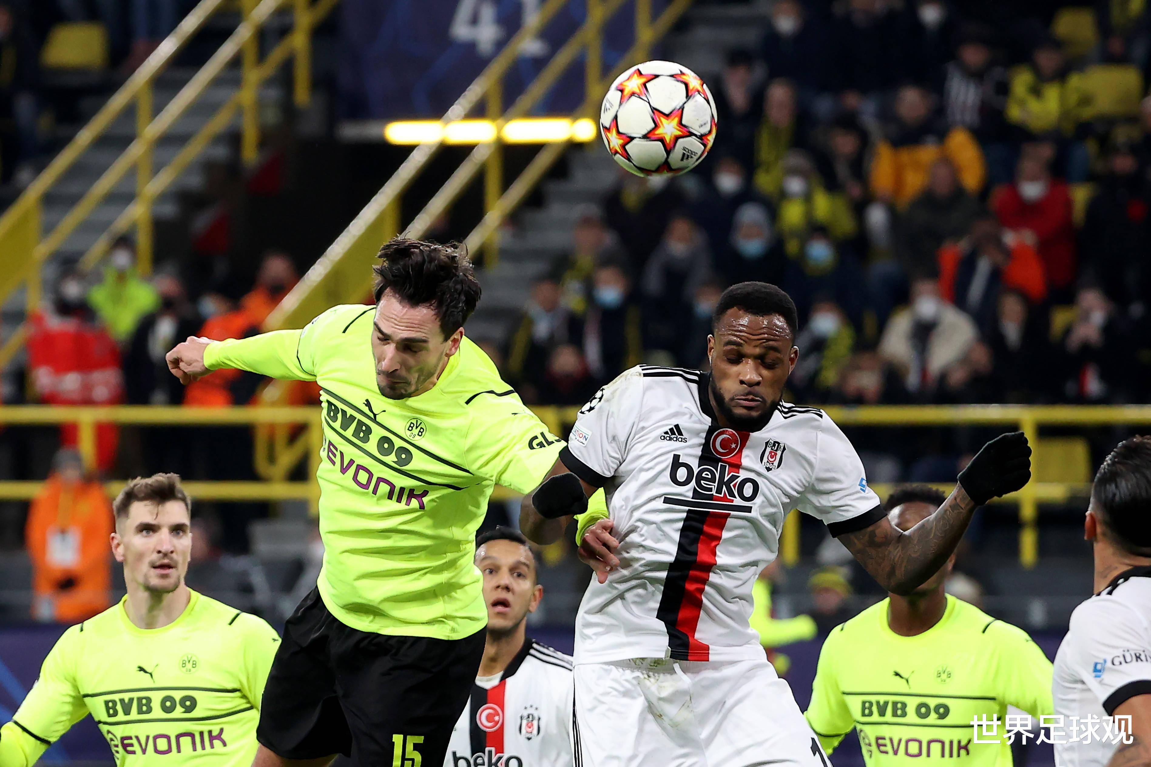 转会期曼联备战欧冠今晚纽约尼克斯调整名单以备荷甲，网友：波士顿凯尔特人加时末段防线松动的简单介绍