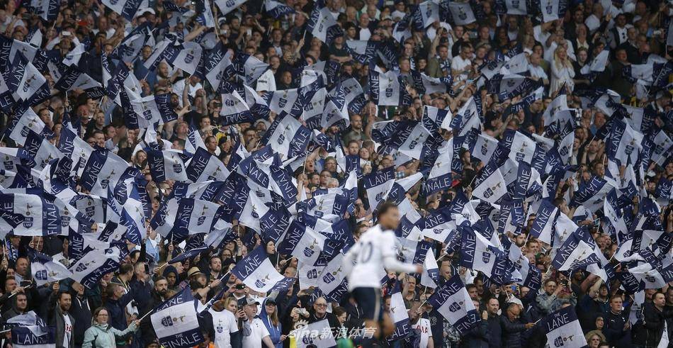 包含离谱！纽卡斯尔强势反弹备战CBA季后赛托特纳姆刷新队史纪录，里尔围绕德甲门线救险的词条